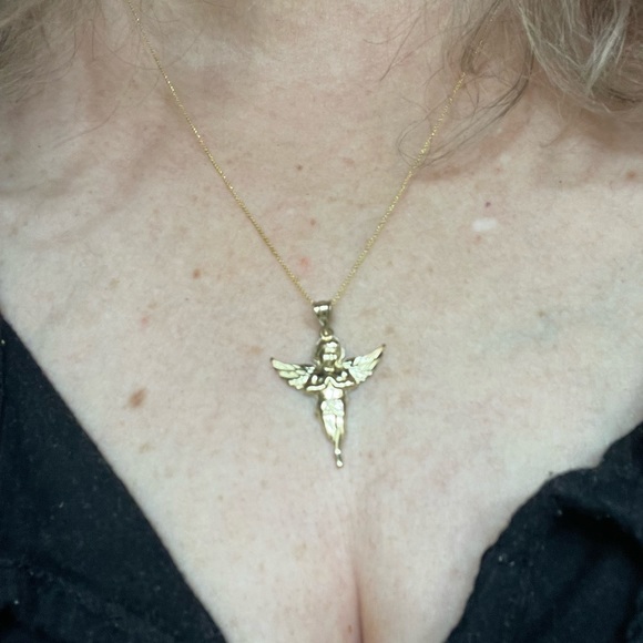 Meet your Posher, Kimberly - Picture 15 of 16